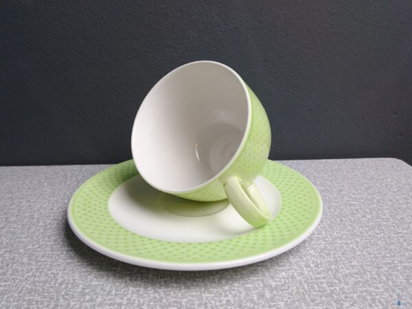 Villeroy und Boch V&B Tipo Green Tasse + Untertasse Kaffeetasse Teetasse mit Untertasse Keramik Porzellan Tasse Weiß Grün – Bild 2