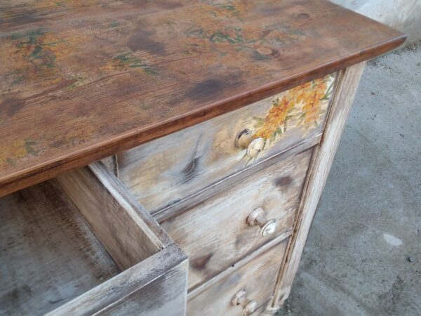 Shabby Chic Holz Kommode antiker Schrank im Landhaus Style, aus Vollholz, Tischlerarbeit, mit Sanddorn Dekor – Bild 5