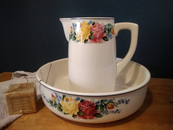 Villeroy und Boch Mettlach V&B Keramik Wasserkrug Waschschüssel Waschkrug uralt Rosen Dekor wabi-sabi Kintsugi Shabby Chic – Bild 5