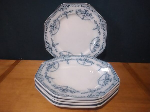 VILLEROY und BOCH V&B 5x antike flache Teller Design EMPIRE um 1920 ca 24,5cm eckige Essteller Platzteller Keramik weiß blau Muster selten