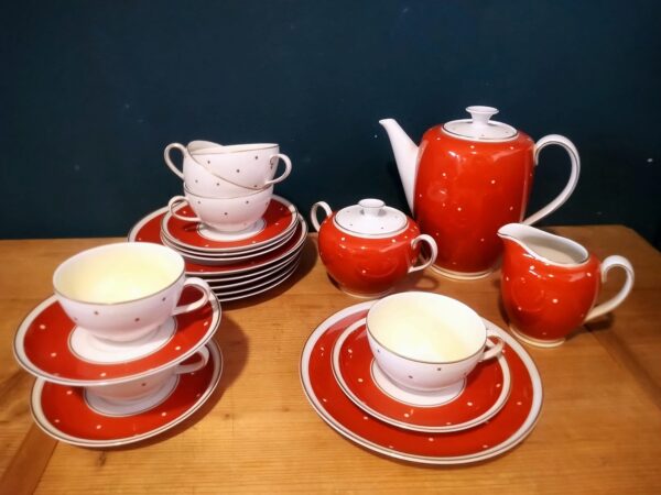 KAESTNER Saxonia Vintage Kaffeeservice 6 Pers. Kaffeekanne Zuckerdose Kännchen Tasse Kuchenteller GDR DDR weiß roter Dekor Polkadot Service – Bild 2