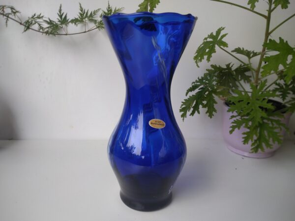 Vintage blaue Vase in Handarbeit aus Glas gefertigt Blumenvase Tischvase Glasvase – Bild 8