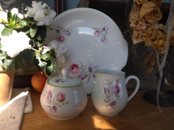Sonneberg Porzellan Hüttensteinach Servierteller Platte Zuckerdose Milchkännchen ca 1933 - 1956 Landhaus Teller Blumen vintage shabby chic – Bild 7