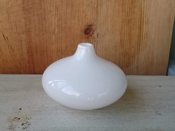 Kleine weiße Vase aus Glas in Handarbeit Qualität Tischvase Shabby Chic – Bild 8