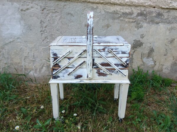 Antikes Nähekasten NäheKästchen Shabby Chic – Bild 8