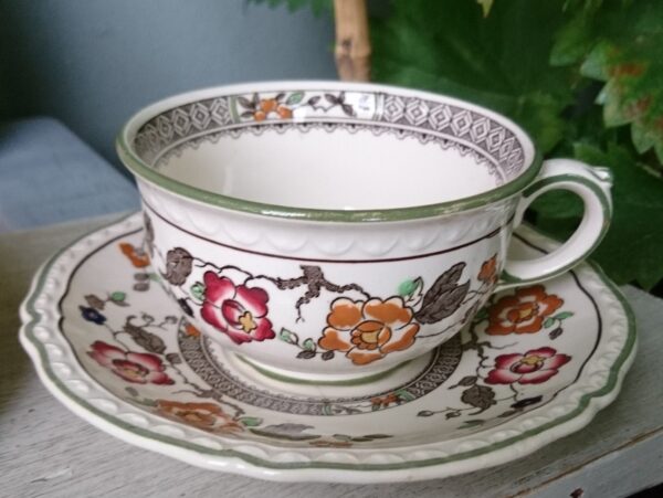 Villeroy und Boch V&B NANKING Teetasse mit Untertasse Steingut Keramik Tasse weiß mit Blumendekor Handgemalt antik