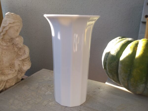 Rosenthal Kleine weiße Vase aus Porzellan Tischvase Shabby Chic Landhaus