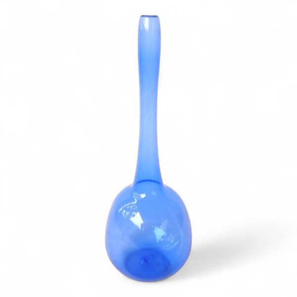 Elegante blaue Vintage-Glasvase aus Lauscha, handgefertigt mit 22 cm Höhe. Perfekt als Deko oder Blumenvase für einen stilvollen Wohnakzent – Bild 5