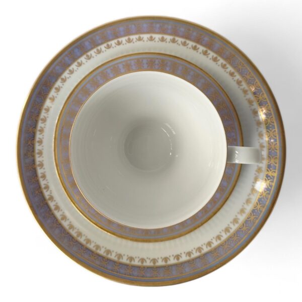 Elegante Kahla Sammeltasse mit goldenen Akzenten und Fliederfarben, feines Vintage Porzellan aus den 60er Jahren, perfekt für Sammler – Bild 8