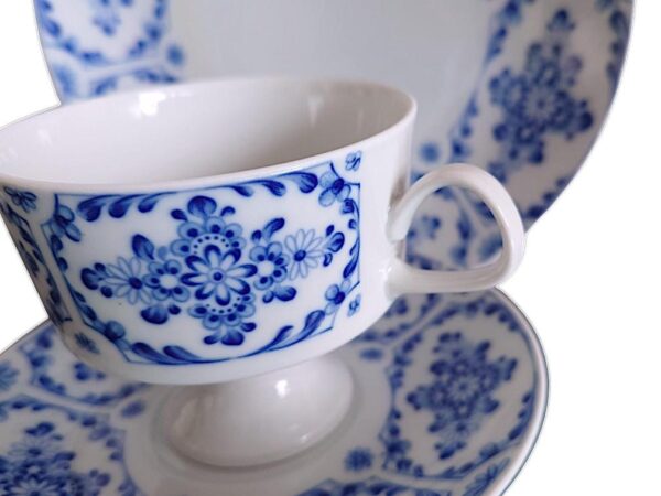 Sammeltasse mit blauem Muster von Lichte – elegante Vintage-Porzellan aus Thüringen – Bild 5